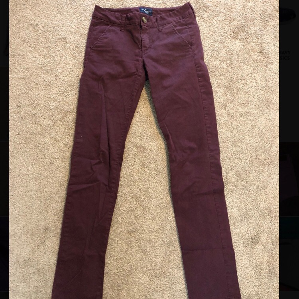 American Eagle burgundy skinny pants